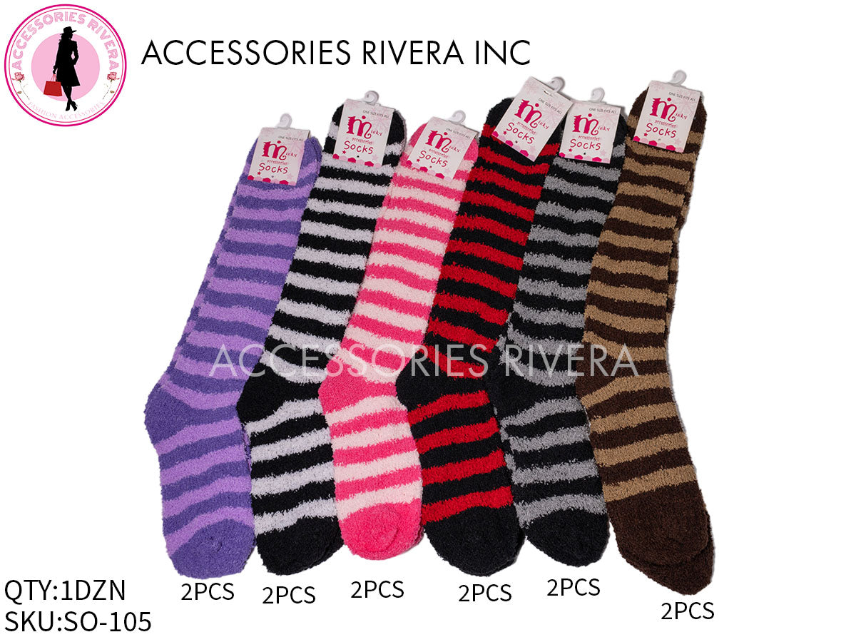 DOZEN WINTER SOCKS 105